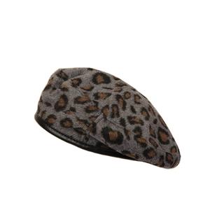 หมวกแฟชั่นผู้หญิงลายตัวอักษรผ้าทวิลสำหรับฤดูหนาวแบบปรับได้ - Product Image 5