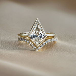 Anillo de boda de moissanita de 2,25 quilates de lujo exclusivo en oro blanco/amarillo/rosa de 10K en precio al por mayor más barato - Product Image 5