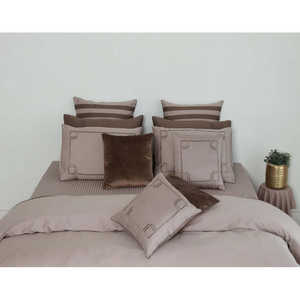 ชุดเครื่องนอนคาราเมลคลาวด์ ตกแต่งบ้านให้ดูสบายและอบอุ่น พร้อมสัมผัสนุ่มนวลและหรูหรา - Product Image 4