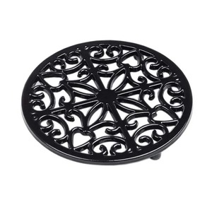 Sous-plat en métal classique de 5 mm d'épaisseur, résistant à la chaleur, écologique, pour préserver les tables à manger anciennes et l'esthétique moderne des cuisines - Product Image 3