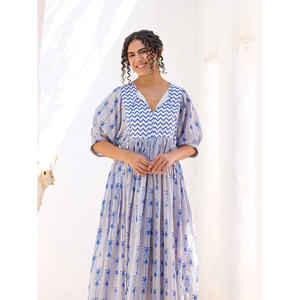 Eden Cotton <b>Maxi</b> <b>Dress</b> with <b>Tropical</b> Print and Diamond Zipper Accents - Product Image 2