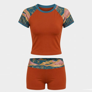 Ensemble short et crop top fitness pour femme, coupe classique, uni, délavé, respirant, léger, tissu à séchage rapide, idéal pour la salle de sport et les activités sportives - Product Image 1