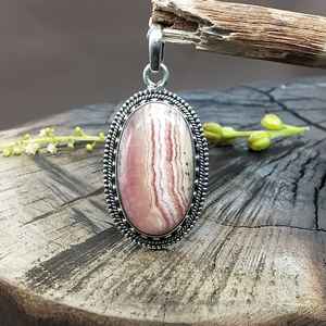 Colgante elegante de Plata de Ley 925 con colgante de Rodocrosita AAA Natural, collar bohemio de diseñador hecho a mano, plata 925 - Product Image 1