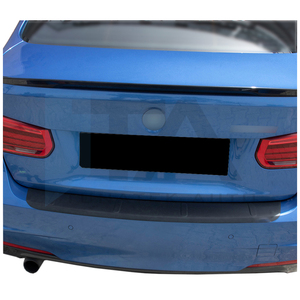 แผ่นกันรอยขอบกันชนหลังสีดำเงาแบบด้าน วัสดุพลาสติก ABS ทนทาน สำหรับรถยนต์ F30 ซีรีส์ 3 รุ่นซีดาน ปี 2011-2019 - Product Image 1