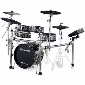 Batería electrónica ORIGINAL TD-17 K-VX V-Drums con cámaras de latón, parches de piel de oveja, diseño de arce y paquete esencial - Product Image 1