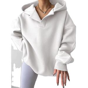 Cómoda Sudadera con capucha para mujer estilo jersey con manga larga DISEÑO DE Capucha con cordón y detalle de bolsillo ideal para capas en clima fresco - Product Image 5