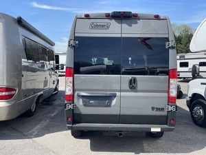 Se vende T-h-o-r C-o-l-e-m-a-n 1-7-D usado del año 2026 - Product Image 4