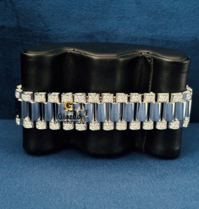 Reloj de Lujo Automático para Hombre de Acero Inoxidable con Moissanita y Diamantes de Claridad VVS, Esfera de Cristal, Edición Limitada - Product Image 6