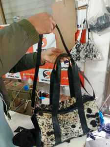 Bandeau pour femmes en cuir de vache véritable et fourrure personnalisable, accessoire de mode, logo personnalisé, taille durable, conçu pour plusieurs fonctions - Product Image 5