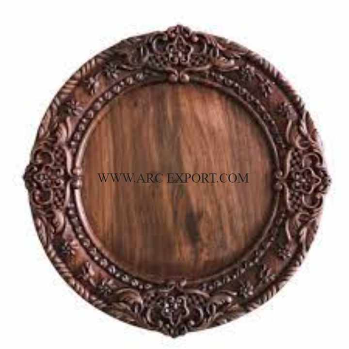 Set of 3 Round Shape Metallic Gold Silver and Copper Polished Charger Plates Standard Designing Dinner Ware Food Under Plate