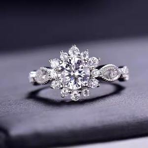 14k <b>18k</b> white <b>Gold</b> Solitaire <b>Ring</b> Lab Grown Diamond Engagement <b>Ring</b> IGI Certified Lab-grown Diamond <b>Ring</b> for Women <b>Men</b> - Product Image 6