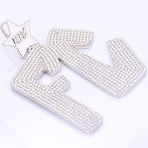 Personalizado Icedout Moissanite Diamante Colgante VVS Claridad Joyería Fina con Cualquier Letra Estilo Vintage Collar de Plata - Product Image 3