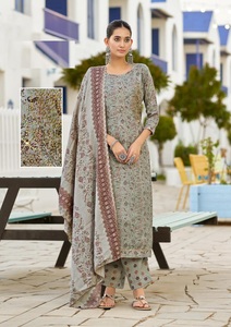 Estampado de algodón puro con 2 parches bordados pesados con colección de trajes paquistaníes Dupatta para la venta en línea - Product Image 2