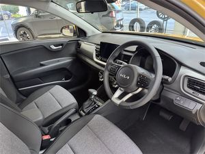 Auto Usado en Buen Estado, <span class=keywords><strong>Kia</strong></span> <span class=keywords><strong>Stonic</strong></span> SX SUV 2025, Envío a Todo el Mundo - Product Image 3