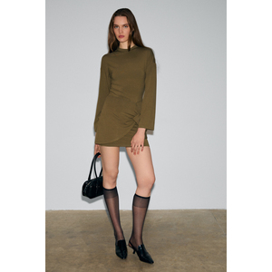 GRIMELANGE SEVLEY Mini-robe pour femme en tissu doux et extensible à col rond avec détail de nœud - Product Image 2
