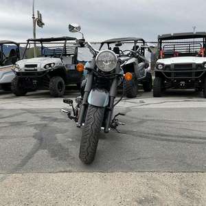 Disponible dès maintenant : Motocyclettes Vulcans 900 (Classic) 2025, neuves en stock - Product Image 6