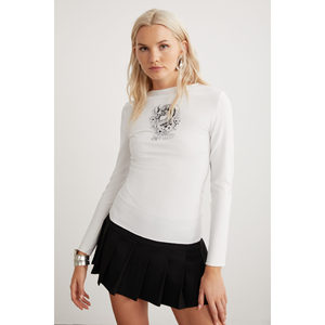 ETHIQUET ZOWI เสื้อยืดคอกลมแขนยาวพิมพ์ลายสำหรับผู้หญิงทรงสลิมฟิต - Product Image 1