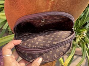 กระเป๋าเดินทางสะพายไหล่ ดีไซน์ใหม่ ทำมือ หนังแท้  ทันสมัย ใช้ได้ทั้งชายและหญิง  กระเป๋าถืออเนกประสงค์  กระเป๋าใส่เงิน  กระเป๋าใช้งานได้จริง - Product Image 6