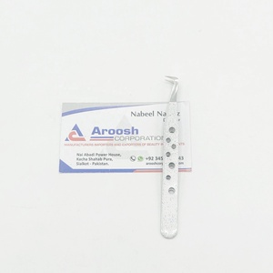 Pince à épiler à 90 degrés à paillettes argentées de haute qualité pince à épiler à extension de cils en acier inoxydable saine et durable avec pointe pointue - Product Image 2