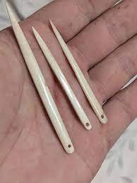 เข็มเจาะกระดูกออกแบบทำด้วยมือสำหรับตัดเย็บเสื้อผ้าสไตล์หรูหราสัตว์ฮอร์นและงานฝีมือกระดูกเทคนิคขัดเงา - Product Image 4