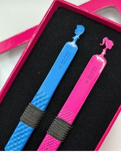 Pinzas para Extensión de Pestañas de Acero Inoxidable Sostenible, Empujador de Cutículas, 90 Grados, Mango en Forma de Corazón, Punta Puntiaguda - OLFEN - Product Image 3