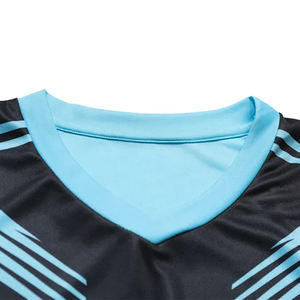 Nuevo Uniforme de Fútbol Personalizado con Nombre, Diseño de Camiseta de Equipo de Fútbol, Conjunto Completo de Uniforme de Fútbol Sublimado Unisex Hecho en Pakistán - Product Image 5