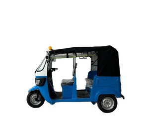 Tuk Tuk à essence, dernier modèle Bajaj, meilleur tricycle à essence à 3 roues, tricycles motorisés pour adultes - Product Image 1