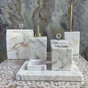 Conjunto de baño de resina contemporáneo hecho a mano accesorios de tocador jabonera cepillo de dientes soporte vaso bandeja elegante - Product Image 2