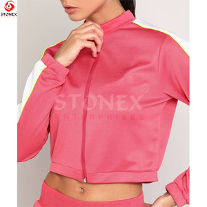 2023 dernière conception vente chaude femmes survêtements d'hiver toile tissu bas prix fournisseur du Pakistan - Product Image 4