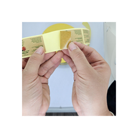Étiquette cosmétique personnalisée OEM, autocollant imprimé offset, taille et forme personnalisées, finition UV/brillante/mate, impression sur carton du Vietnam