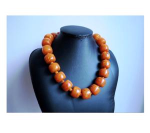 Collar Artesanal de Cuerno de Búfalo Grande con Cuentas, Ecológico, Religioso, con Ángel y Graduación Multicolor, Artesanía India - Product Image 1