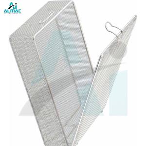 Cesta de Malla Fina Premium ALMAC con Tapa Manual que Ofrece Esterilización Confiable y Almacenamiento Seguro para el Manejo de Instrumentos Quirúrgicos - Product Image 2