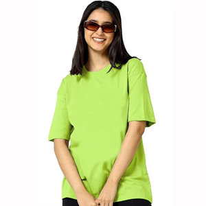 T-shirt surdimensionné personnalisé pour femmes 100% coton respirant coupe ample conception d'épaule tombante pour un confort ultime poids léger confortable - Product Image 1