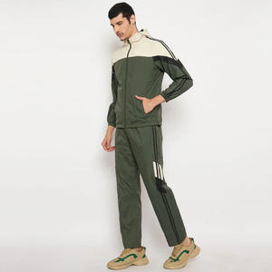 Chaqueta Deportiva Impermeable y Transpirable con Estampado Invernal Personalizado, Traje de Jogging Ligero para Hombre, Ecológico, Fabricación OEM - Product Image 5