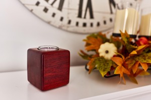 Porte-bougie en bois élégant en forme de cube pour la décoration de la maison, centre de table, présentation de table, utilisation en fête et style d'intérieur en provenance d'Inde - Product Image 5