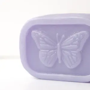 สบู่ลาเวนเดอร์บัตเตอร์ฟลาย ผสมน้ำมันลาเวนเดอร์อังกฤษและกลีเซอรีนจากพืช - Product Image 5