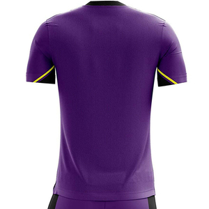 Uniforme de football personnalisé avec logo imprimé, disponible en plusieurs tailles et couleurs, idéal pour les écoles, les clubs et les uniformes de football professionnels. - Product Image 3
