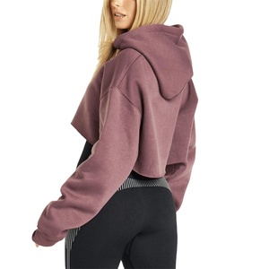 Streetwear personnalisé pour femmes 100% coton robe à capuche en molleton à la palangre avec ficelle poche kangourou col à capuche pour la saison d'hiver - Product Image 2