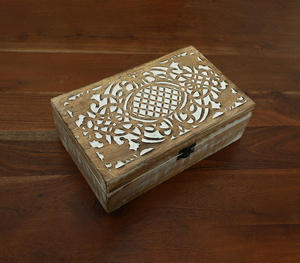 Caja de Joyería de Madera Blanqueada Hecha a Mano de Lujo con Tapa Tallada con Intrincados Adornos de Rejilla, Organizador Rectangular de Almacenamiento - Product Image 2