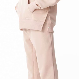 Ensemble de survêtement pour femme en tissu éponge imprimé, sensation premium, long, pour l'hiver/l'automne, sweat-shirt et pantalon en coton mélangé doux, confortable, devant uni - Product Image 4