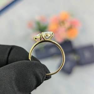 Bague Toi et Moi en diamant de laboratoire certifié IGI 2,50 carats, design double poire - Product Image 3