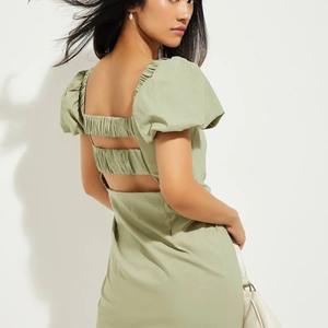 Robe longue indienne en coton imprimé fleuri fait à la main tenue de fête de femme élégante taille naturelle tissée vente de cadeau de mariée personnalisée - Product Image 2