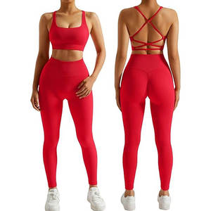 Derniers modèles de vêtements de yoga à dos ouvert pour adultes Ensembles de motifs solides légers avec fermeture à cordon Nouveau stock Meilleur style - Product Image 1