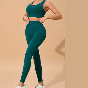 Bonne qualité femmes Yoga ensembles meilleure vente solide haute qualité respirant élégant 2 pièces ensemble pour les femmes - Product Image 3