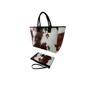 Sacs à main élégants pour femmes en cuir de vache naturel, faits à la main, avec poils de vache - Product Image 4