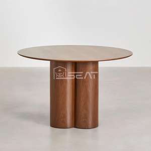 Mesa de comedor de madera redonda de diseño de mediados de siglo con patas de trébol de cuatro hojas Uso de hotel ensamblado - Product Image 2