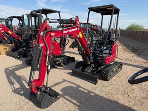 Miniexcavadora de orugas 2023 de 1.7 toneladas con alta potencia de excavación y capacidad de cazo de 0.12 m³ - Product Image 1