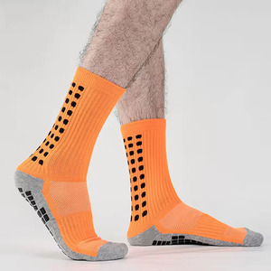 Calcetines Deportivos Unisex de Algodón para Otoño, Transpirables, de Secado Rápido, Sin Costuras, Ligeros, con Logotipo Personalizado - Product Image 5