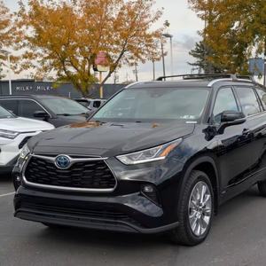 โตโยต้า ไฮแลนเดอร์ ปี 2023 ใหม่เอี่ยมสำหรับขาย - Product Image 1