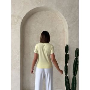 เสื้อถักคอกลมสำหรับผู้หญิง - Product Image 2